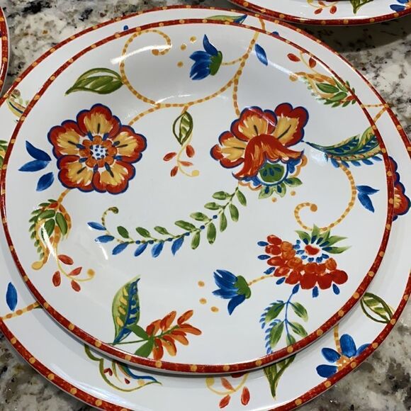 🔥Host Pick🔥 ❤️222 Fifth Porceline Dinner Set ❤️ - Picture 5 of 7